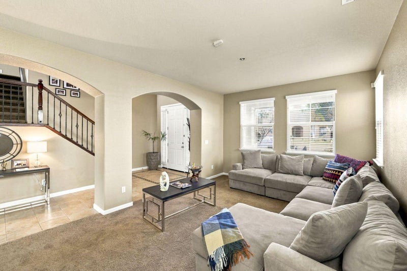 1752 Whisper Way