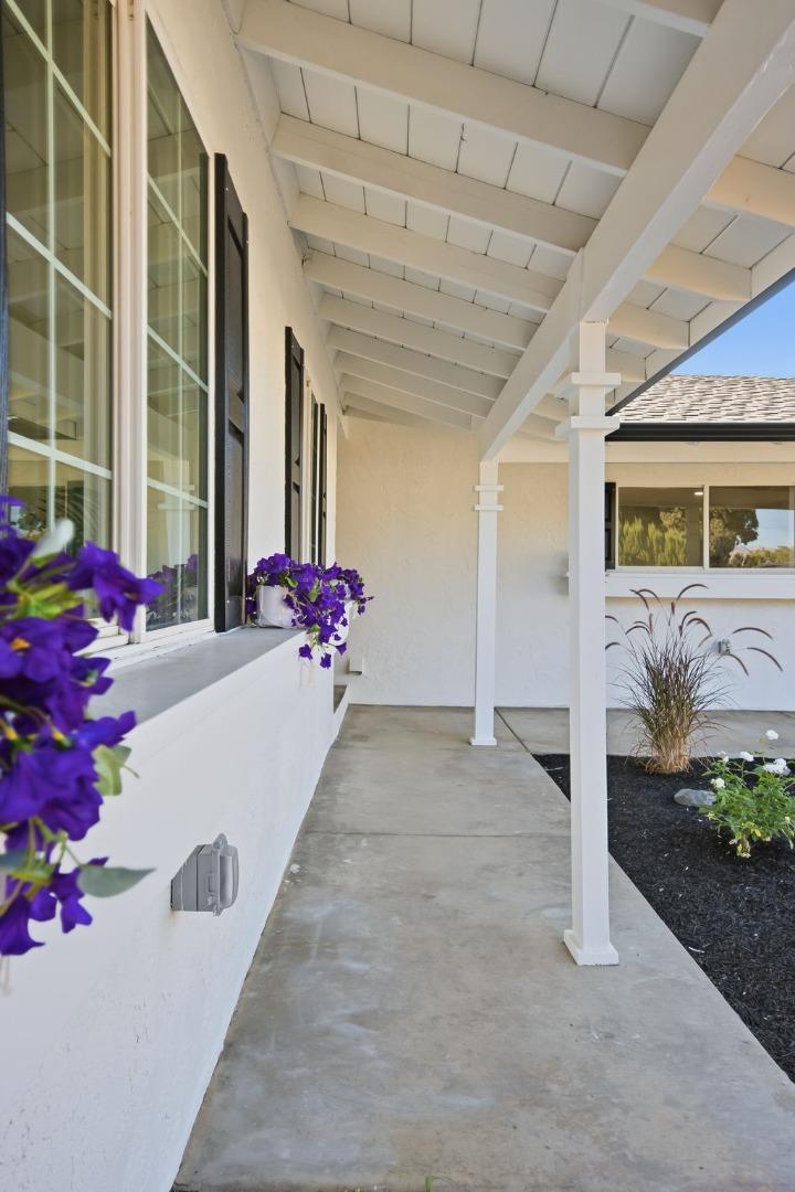 1098 Cheswick Drive