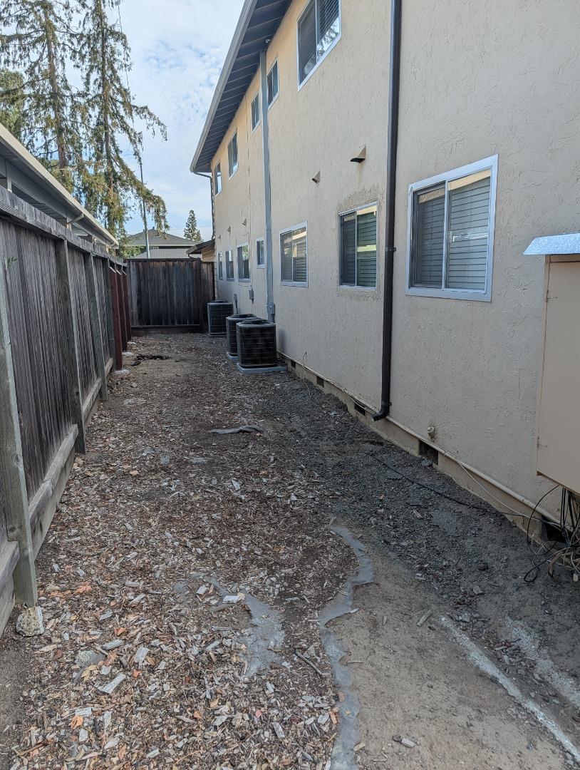 212 Wilton Drive