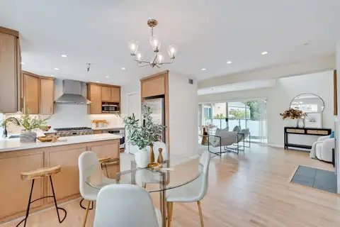 MLS: ML82054290