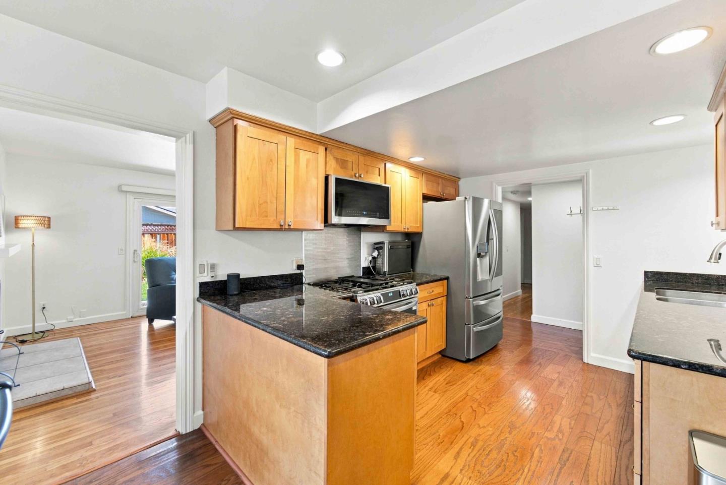 623 Seneca Court
