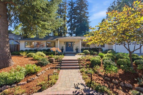 Photo of 1224 Heritage Court, LOS ALTOS, CA 94024 (MLS # ML82064638)