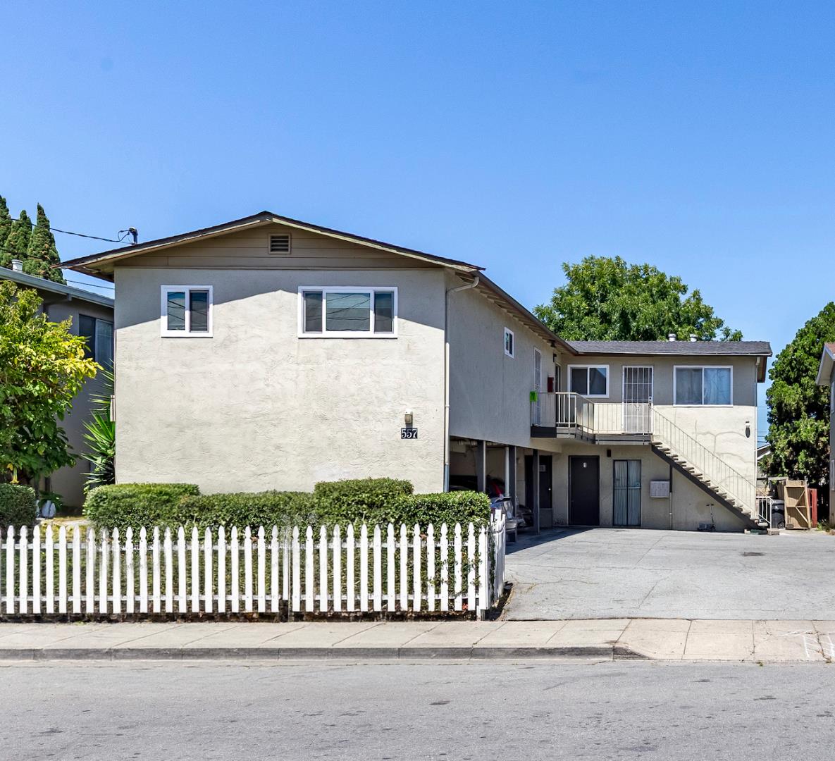 557 Hampshire Avenue