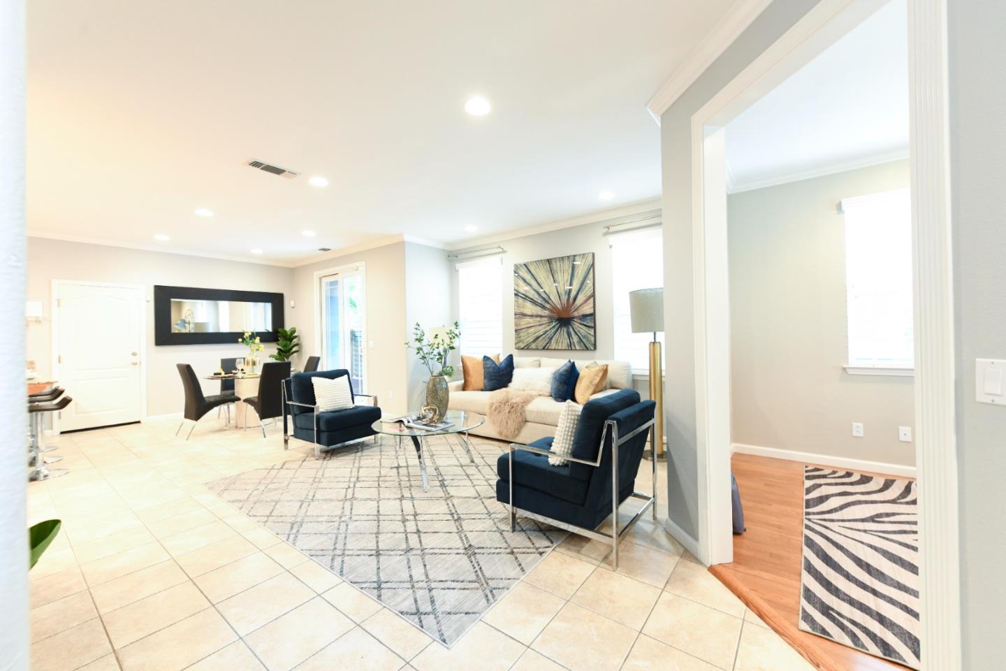 393 Rayos Del Sol Drive