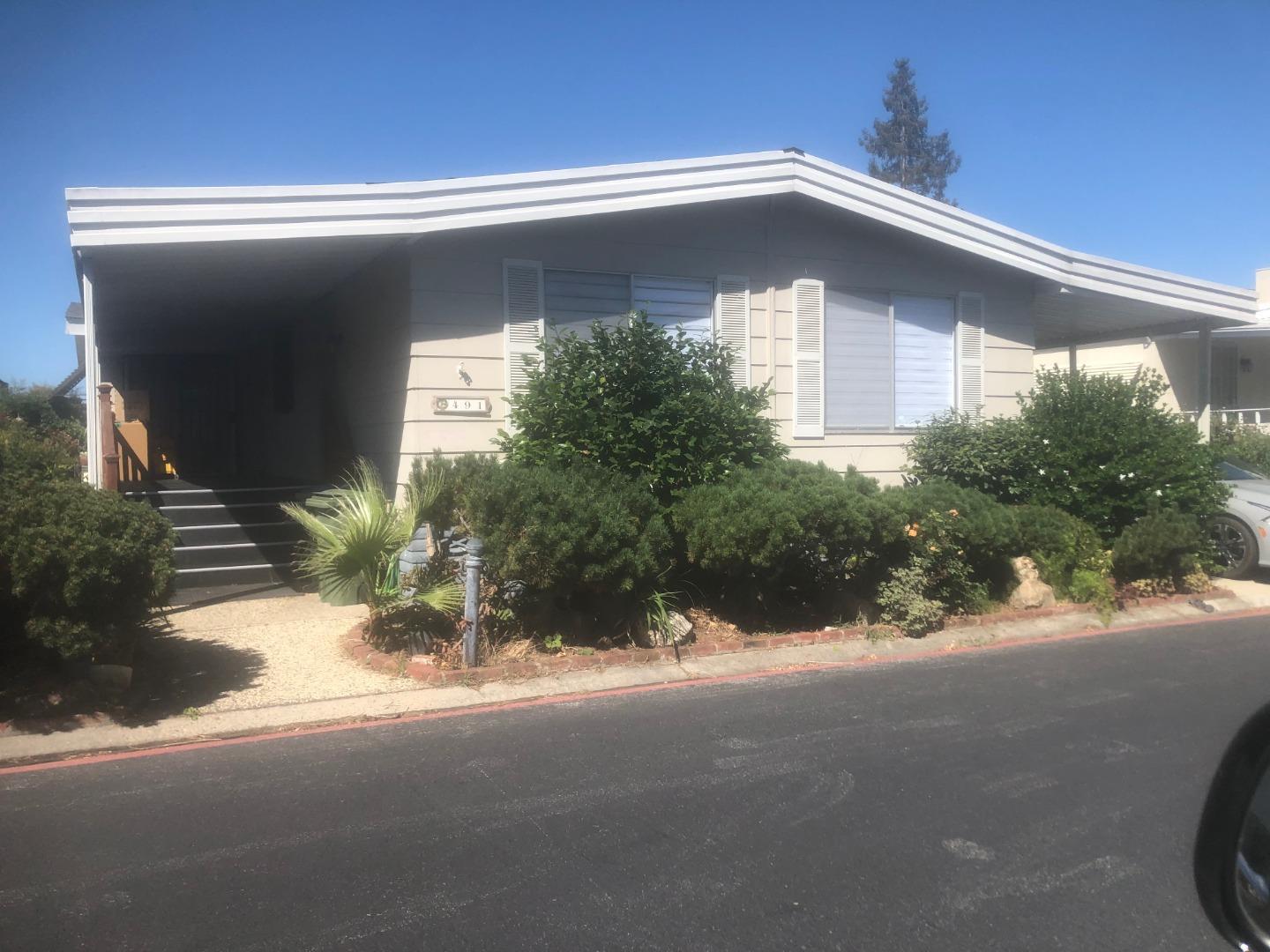 491 Venecia Drive Unit: 491