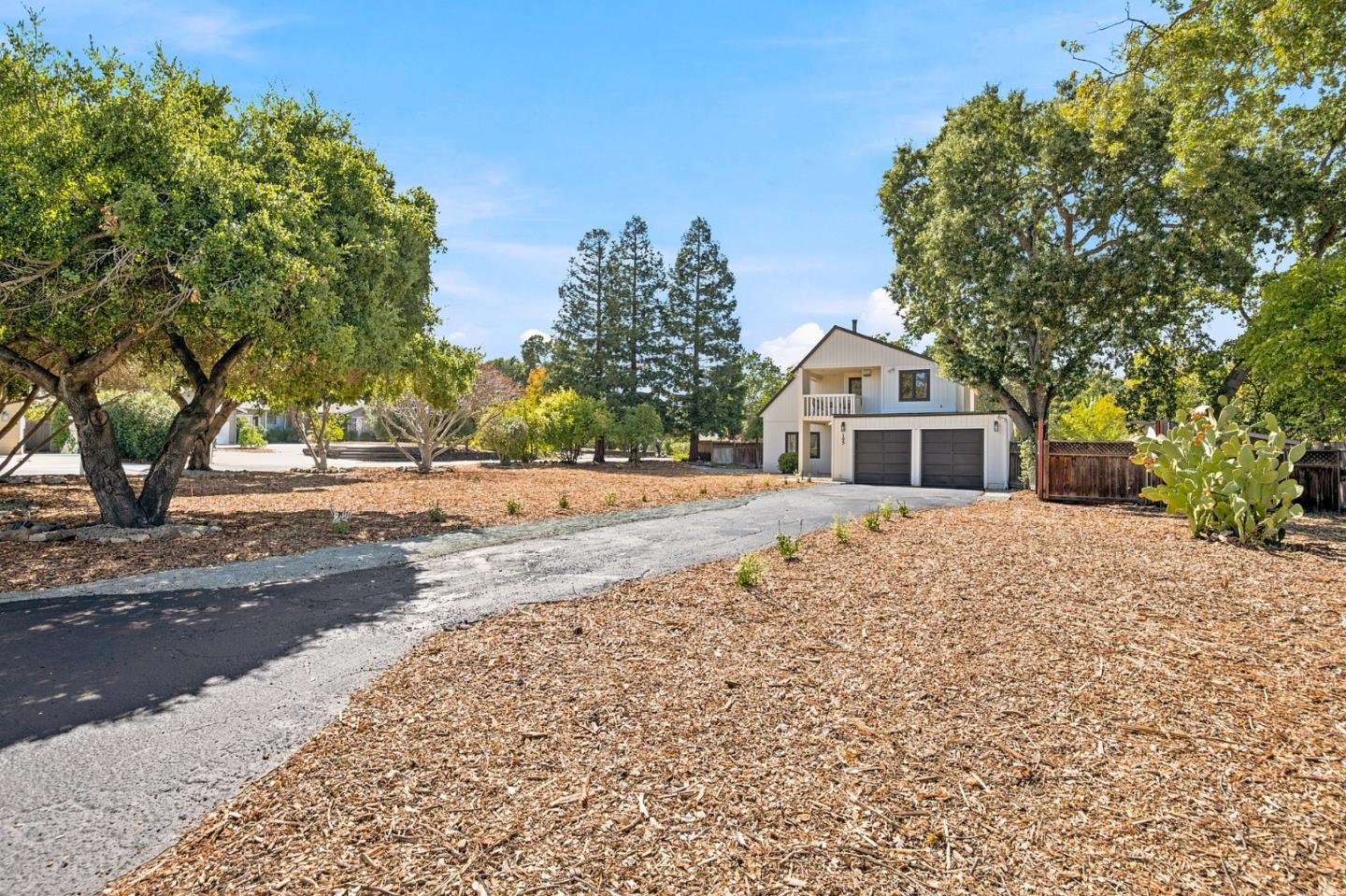 195 Pleasant Valley Drive