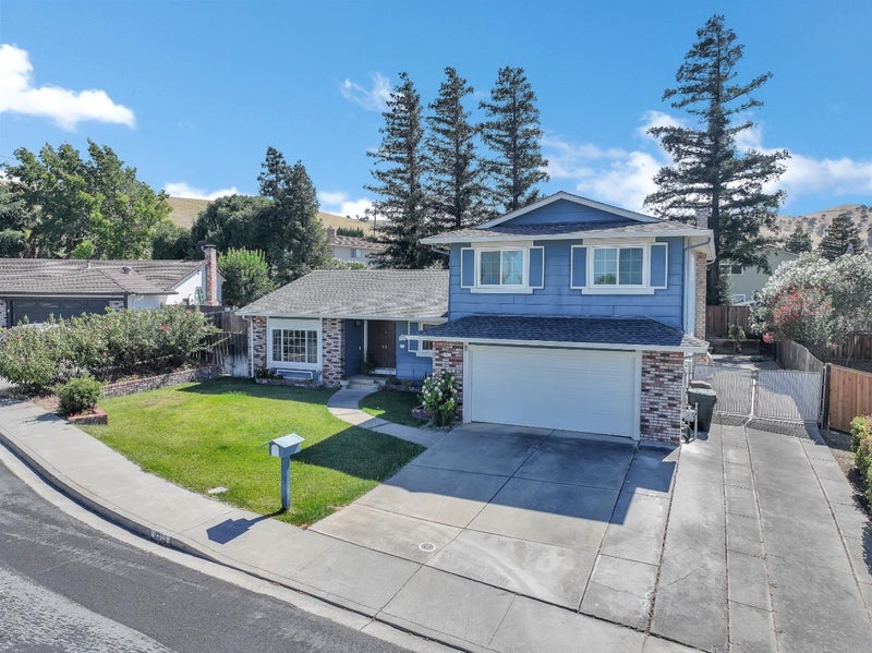 2353 Silver Creek Circle