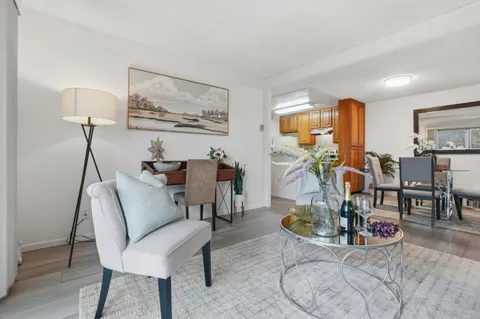 101 Piccadilly Place Unit D, San Bruno, CA 94066 - #: ML82030584