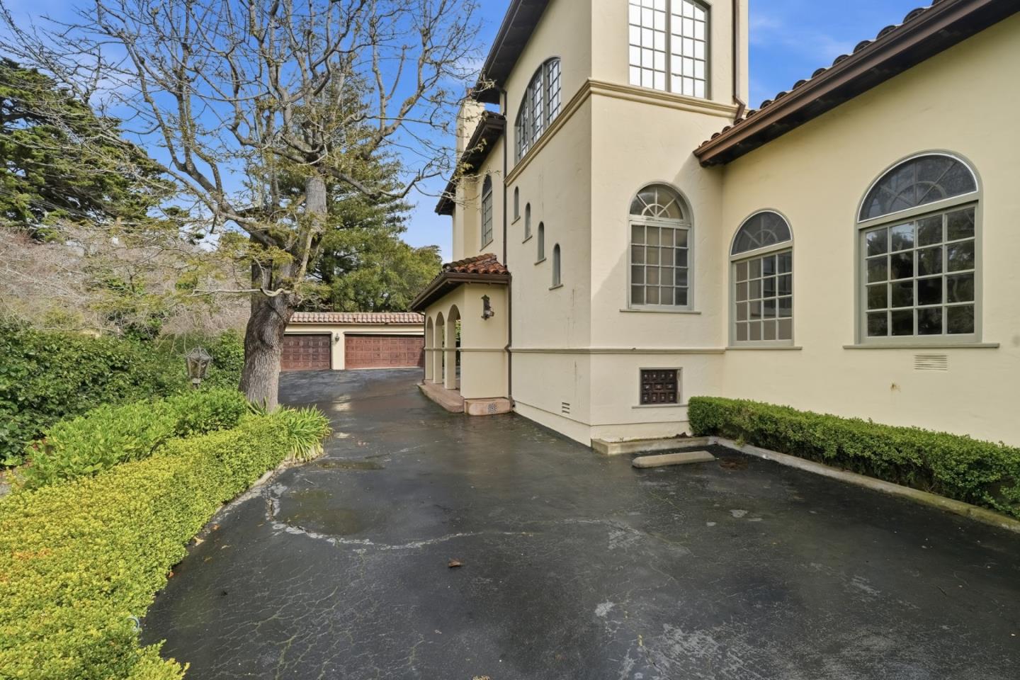 730 Hillsborough Boulevard