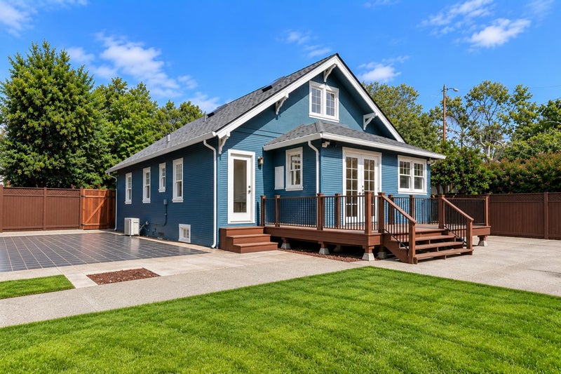 395 South 13th Street
