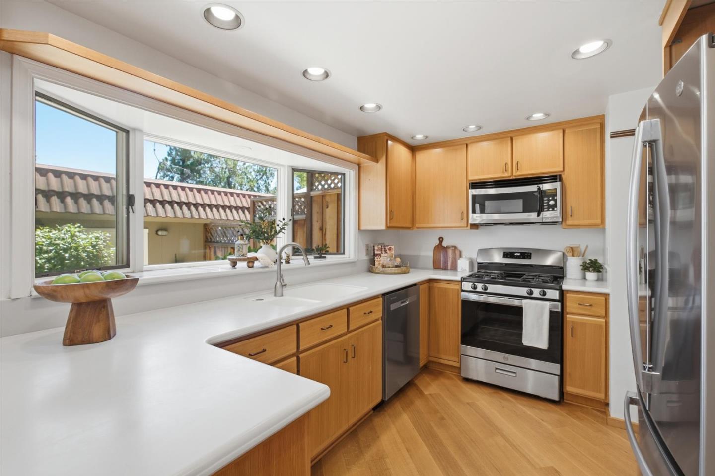 10043 Long Oak Lane