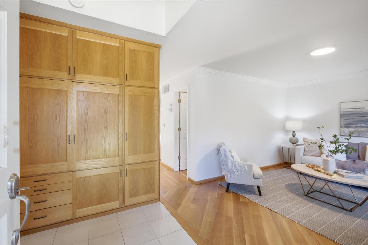 10043 Long Oak Lane