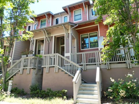 Photo of 4245 Rickeys Way #D, Palo Alto, CA 94306 (MLS # ML82050596)