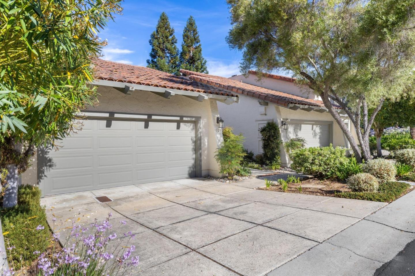 105 Rio Vista