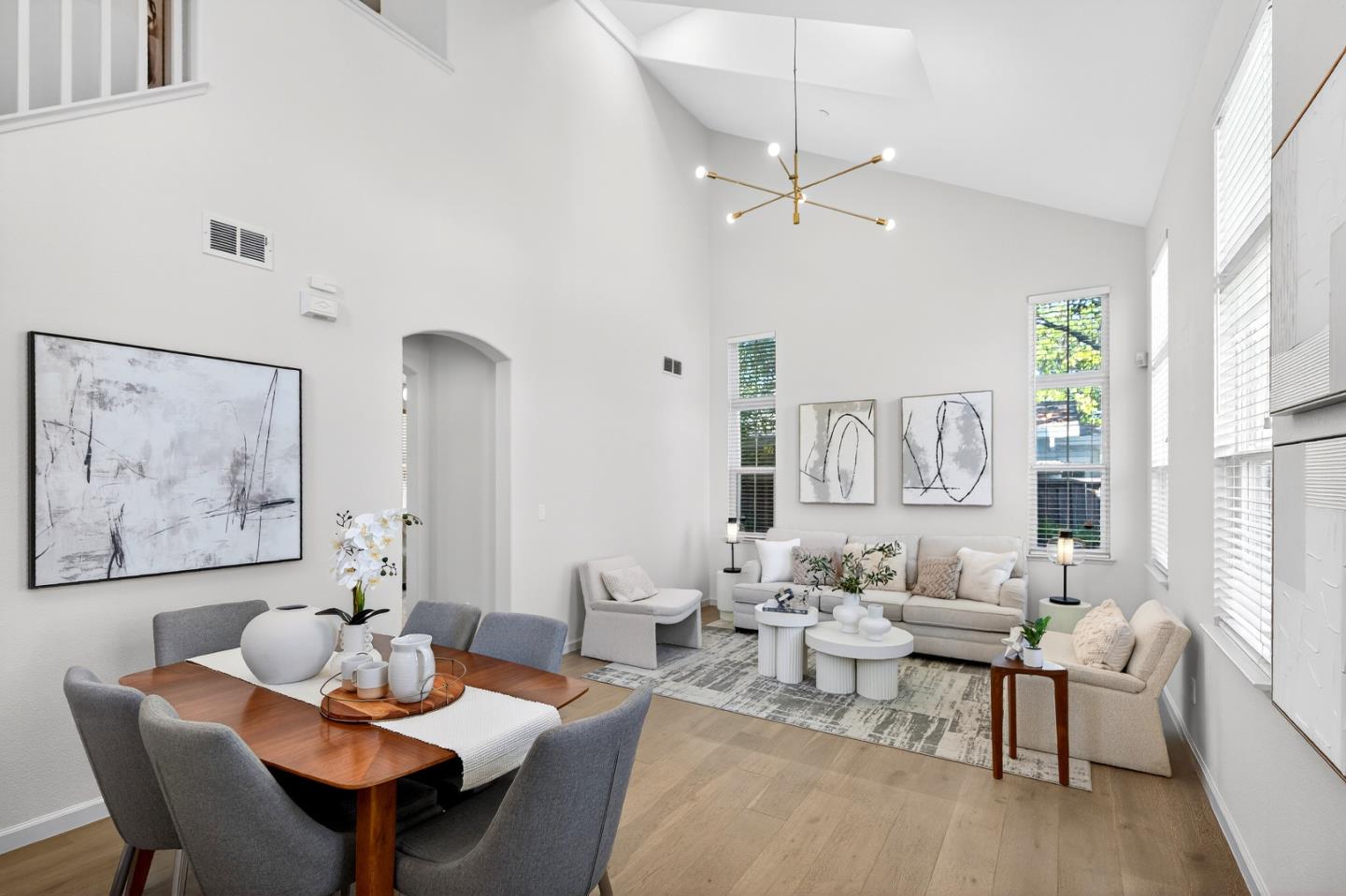 225 West Ferndale Avenue