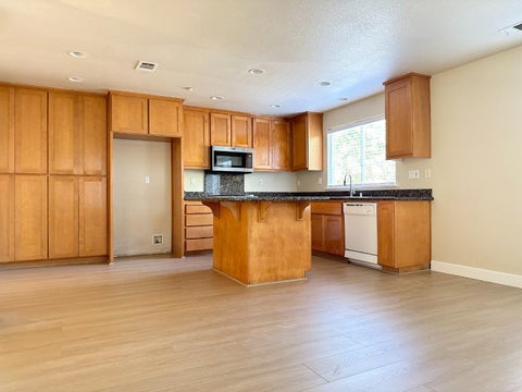 Tiny photo for 223 Vista Roma Way, SAN JOSE, CA 95136 (MLS # ML82063489)