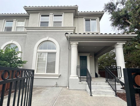 Tiny photo for 223 Vista Roma Way, SAN JOSE, CA 95136 (MLS # ML82063489)