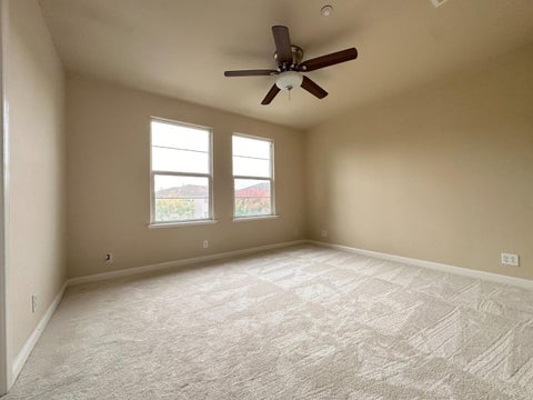 Tiny photo for 223 Vista Roma Way, SAN JOSE, CA 95136 (MLS # ML82063489)