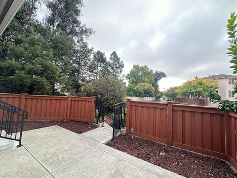 Tiny photo for 223 Vista Roma Way, SAN JOSE, CA 95136 (MLS # ML82063489)