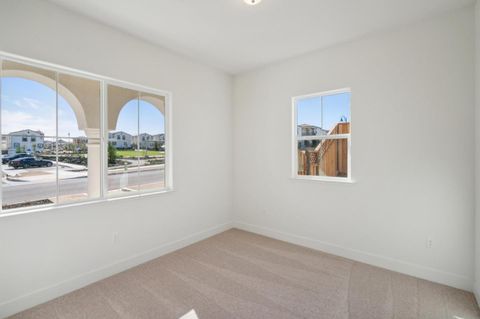 Tiny photo for 605 Santa Ynez Way, MARINA, CA 93933 (MLS # ML82024943)