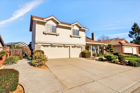 Photo of 1168 Valley Quail Circle, SAN JOSE, CA 95120 (MLS # ML82032434)