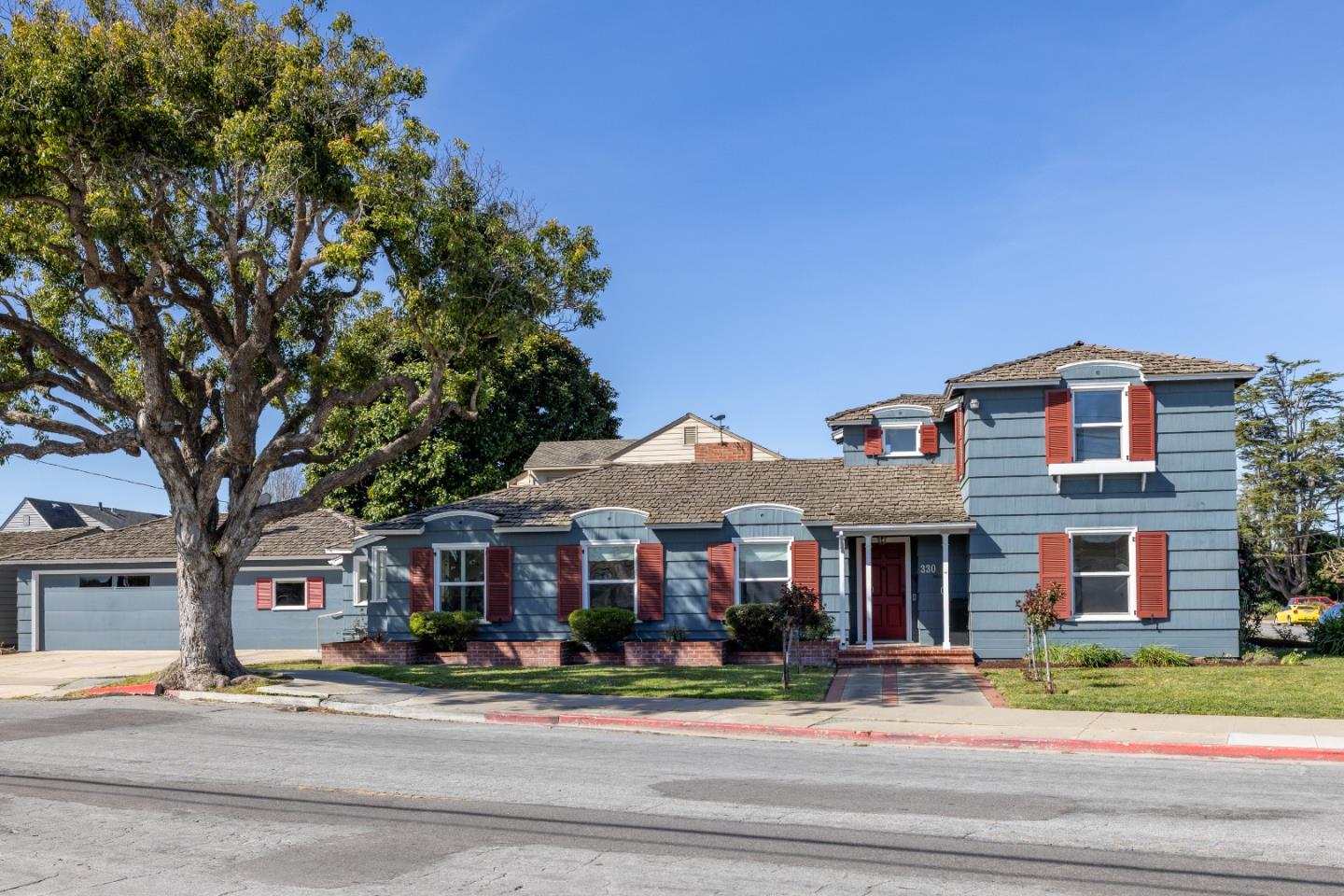 330 Homestead Avenue