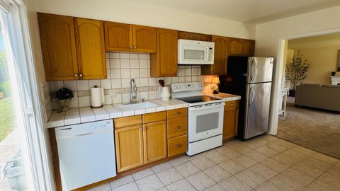 Tiny photo for 1772 San Luis Avenue, MOUNTAIN VIEW, CA 94043 (MLS # ML82042041)
