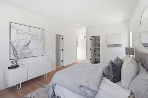 Tiny photo for 445 Iris Street, Redwood City, CA 94062 (MLS # ML82041269)