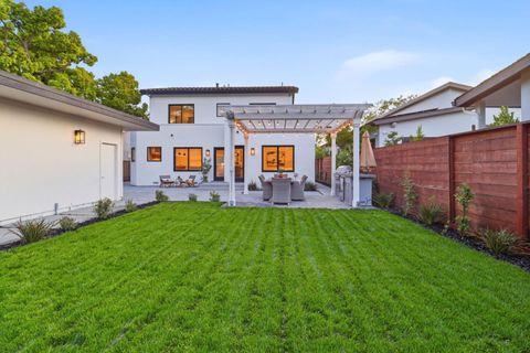 Tiny photo for 445 Iris Street, Redwood City, CA 94062 (MLS # ML82041269)