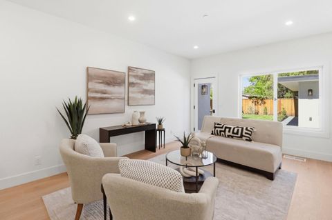 Tiny photo for 445 Iris Street, Redwood City, CA 94062 (MLS # ML82041269)