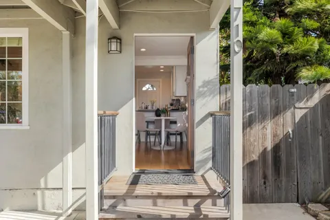 710 5th Ave, Redwood City, CA 94063 - #: ML82008592