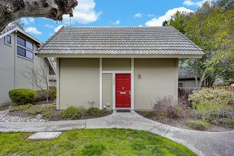 1924 Silverwood Avenue, Mountain View, CA 94043 - MLS#: ML81996493