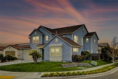 Photo of 2373 Omega Court, Tracy, CA 95377 (MLS # ML82036535)