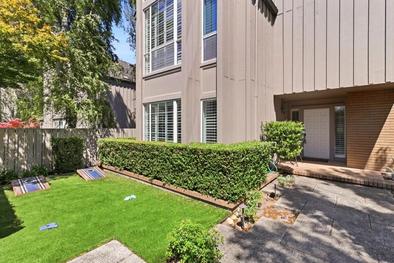 2941 Belmont Woods Way