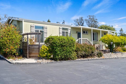 Tiny photo for 27 Pepperwood Way #27, SOQUEL, CA 95073 (MLS # ML82060484)
