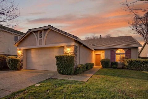 Photo of 1825 Vermont Street, GRIDLEY, CA 95948 (MLS # ML82030656)