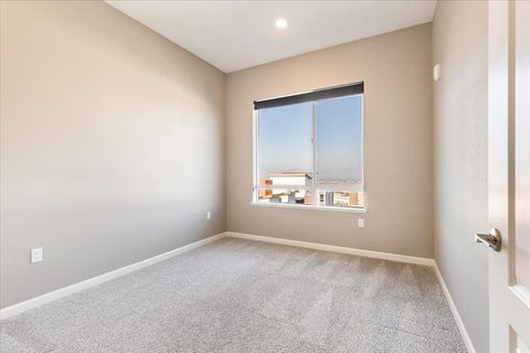 Tiny photo for 2981 Henry Miller Place #10, SAN JOSE, CA 95136 (MLS # ML82029330)