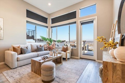 Tiny photo for 2981 Henry Miller Place #10, SAN JOSE, CA 95136 (MLS # ML82029330)