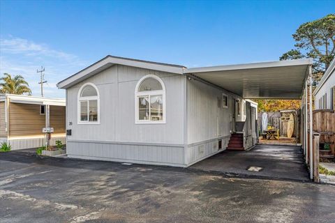 Tiny photo for 1099 38th Avenue #20, SANTA CRUZ, CA 95062 (MLS # ML82029543)