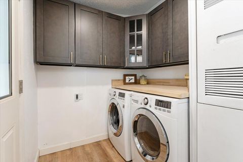 Tiny photo for 1099 38th Avenue #20, SANTA CRUZ, CA 95062 (MLS # ML82029543)