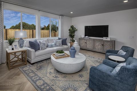 Tiny photo for 1871 Amaryllis Drive, HOLLISTER, CA 95023 (MLS # ML82025310)