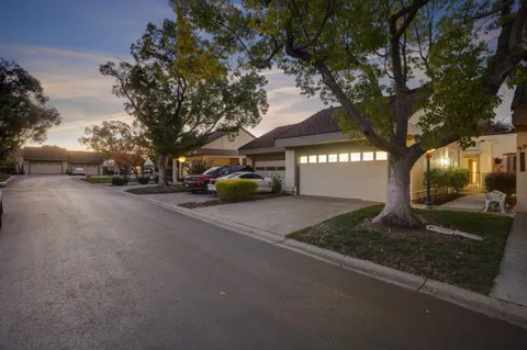 6041 Montgomery Bend, San Jose, CA 95135 - #: ML82029412