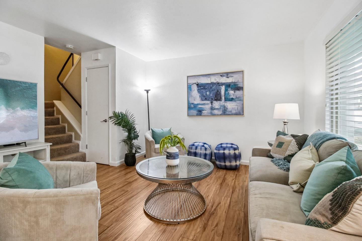 1117 Sutherland Lane 2