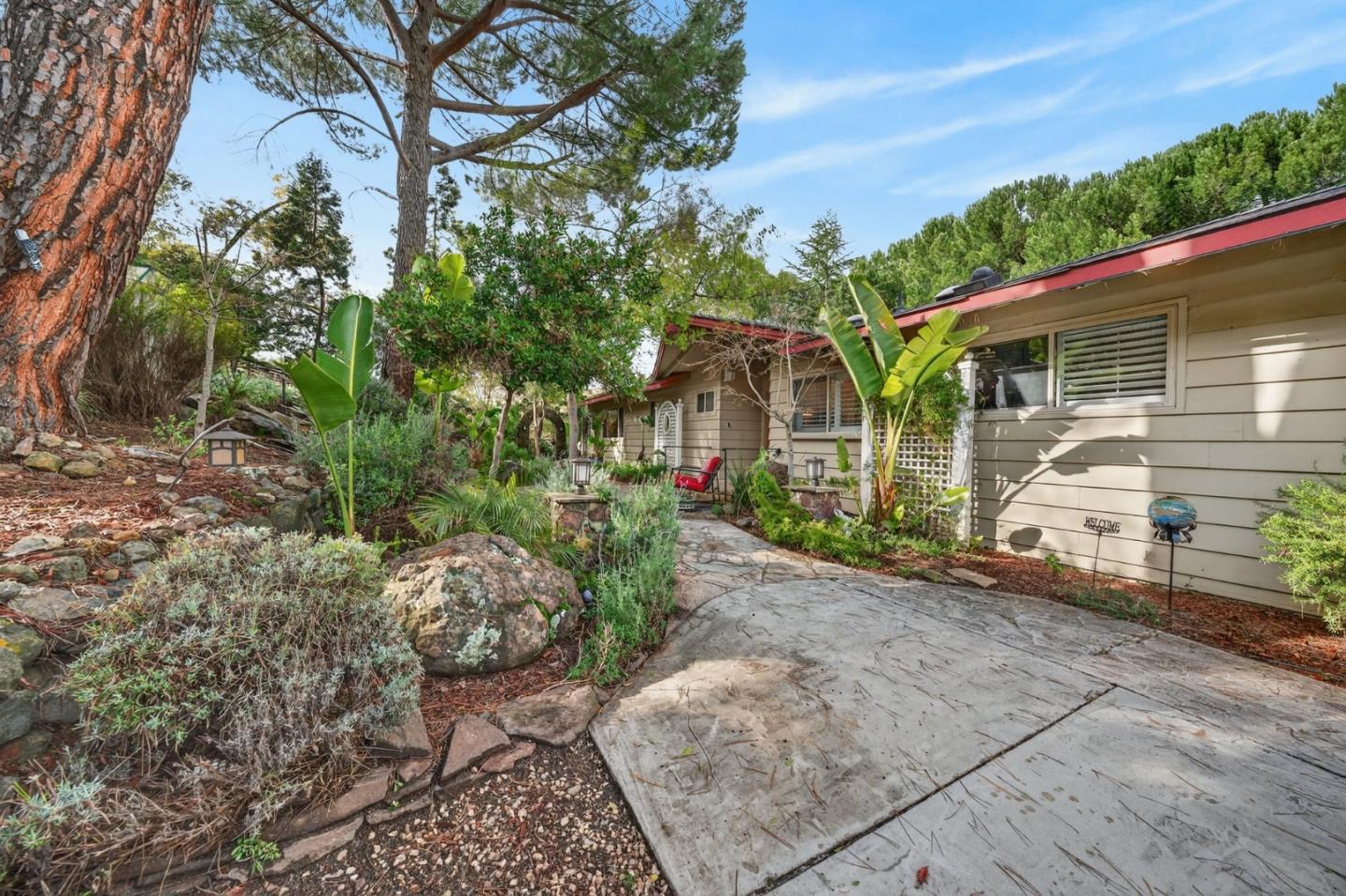 17490 Blue Jay Drive