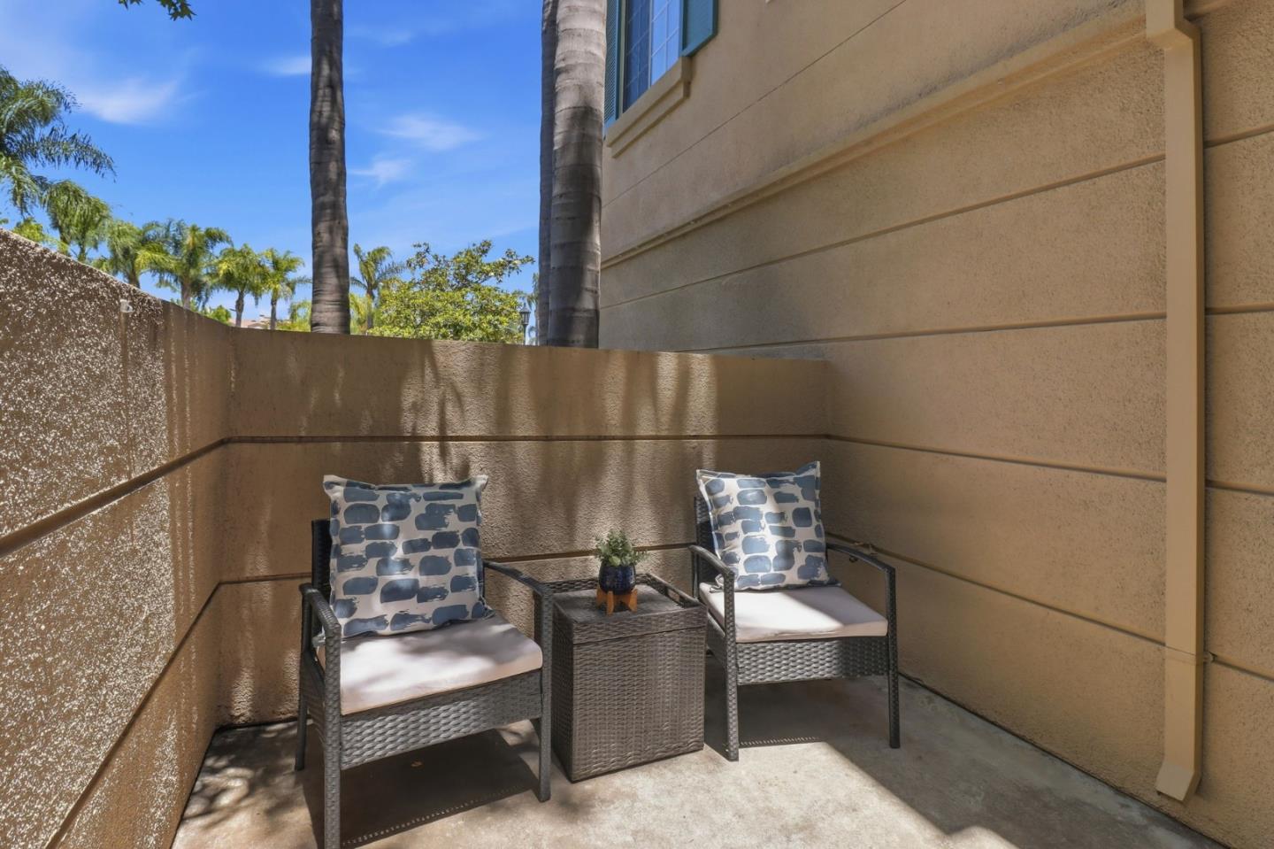 352 Montecito Way