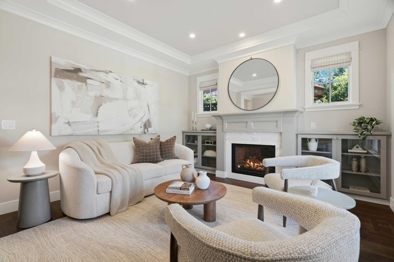 2209 Carmelita Drive
