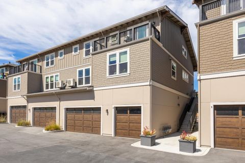 Tiny photo for 126 Aptos Village Way #3, APTOS, CA 95003 (MLS # ML82040737)