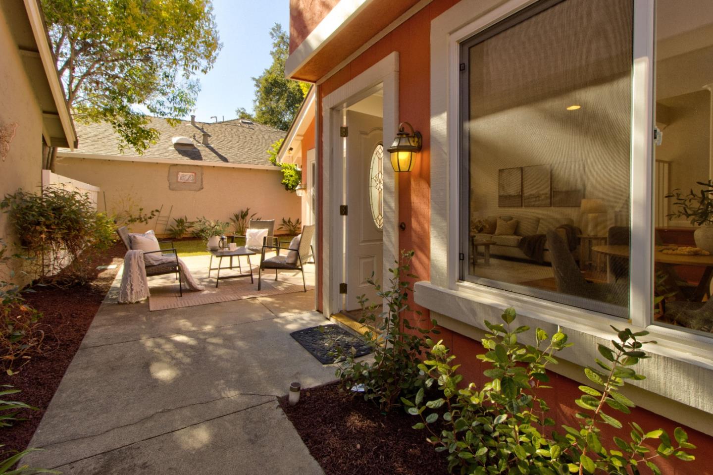 1213 Manet Drive