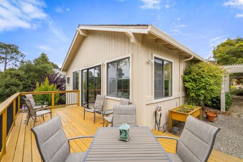 Tiny photo for 9 Deer Stalker Path, MONTEREY, CA 93940 (MLS # ML82020896)