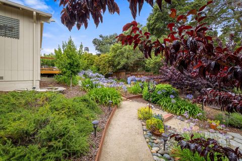 Tiny photo for 9 Deer Stalker Path, MONTEREY, CA 93940 (MLS # ML82020896)